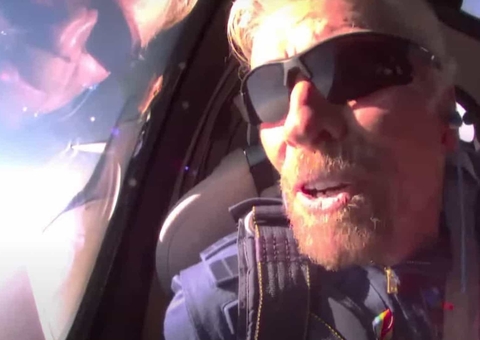 Richard Branson vai ao espaço e sonho vira realidade; Confira vídeo 
