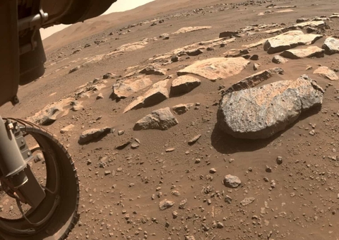 NASA se prepara para tentar recolher amostra de rocha em Marte mais uma vez