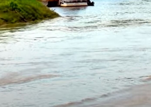 Duas crianças morrem e duas pessoas estão desaparecidas após naufrágio no Amazonas