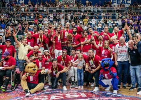 Franca derrota São Paulo com folga e conquista bicampeonato do NBB