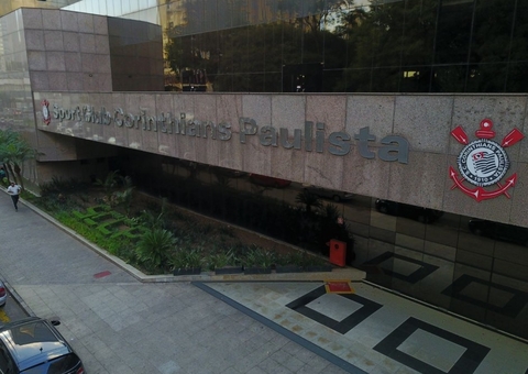 Polícia investiga presidente do Corinthians por suspeita de fraude; entenda