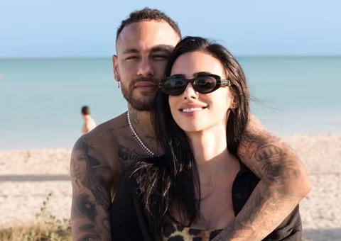Neymar se irrita com Bruna Biancardi por festa após lesão, diz Leo Dias