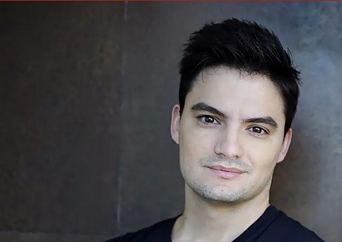 Felipe Neto depõe hoje após chamar Bolsonaro de genocida