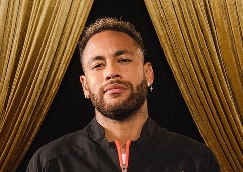 Neymar dá festão de 2 dias, é visto beijando loira e termina em chácara com mulheres