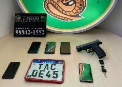 Homem é preso com celulares roubados escondidos na geladeira de casa