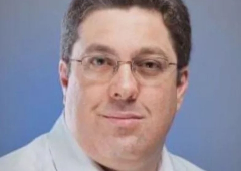 Dentista é morto pela polícia após atirar 6 vezes contra esposa e enteada