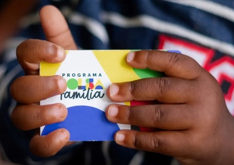 Beneficiários com NIS de final 7 recebem hoje pagamento do Bolsa Família