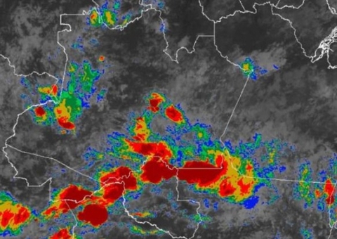 Manaus e outros municípios têm alerta de chuva intensa nesta terça-feira