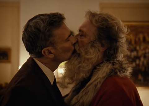 Comercial com Papai Noel gay na Noruega gera polêmica
