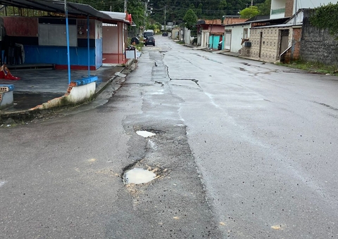 Águas de Manaus é notificada por serviços inacabados em bairros 