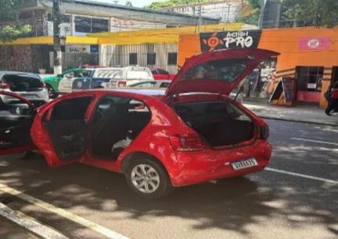 Dupla é presa no Centro suspeita de assaltar casa no Alvorada