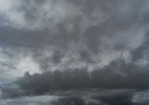 Barreirinha e Coari recebem alerta de temporal com raios nesta segunda-feira