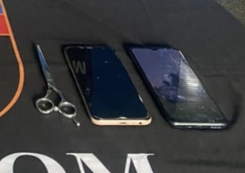 Homem furta celular em ônibus tenta atacar passageiro com tesoura no Tancredo Neves