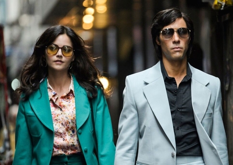 ‘O Paraíso e a Serpente’ sobre Charles Sobhraj da ganha trailer na Netflix 