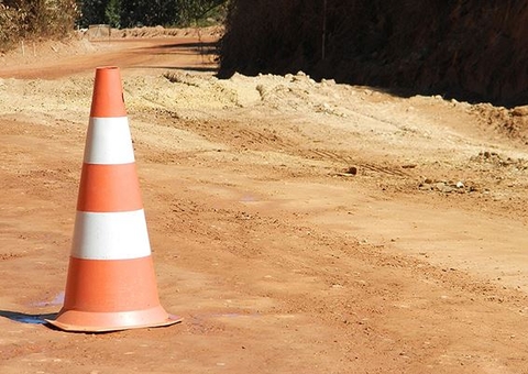 Sancionada lei que proíbe obras inacabadas em Manaus
