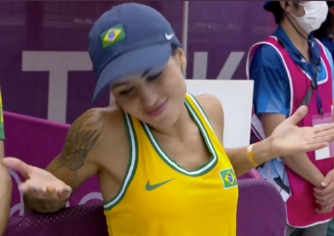 Pâmela Rosa e Letícia Bufoni ficam de fora da final do skate