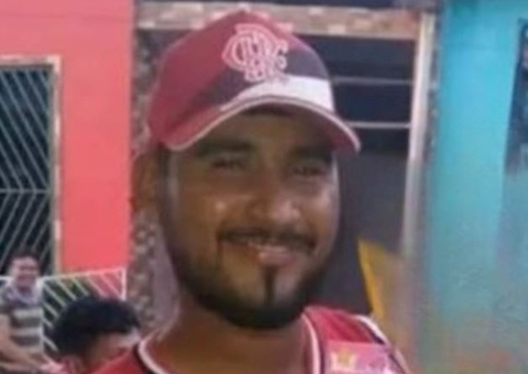 Homem é achado boiando em igarapé com tiro na cabeça no Amazonas