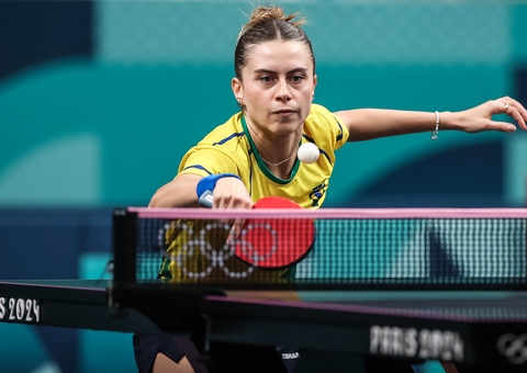 Bruna Takahashi é eliminada no tênis de mesa das Olimpíadas
