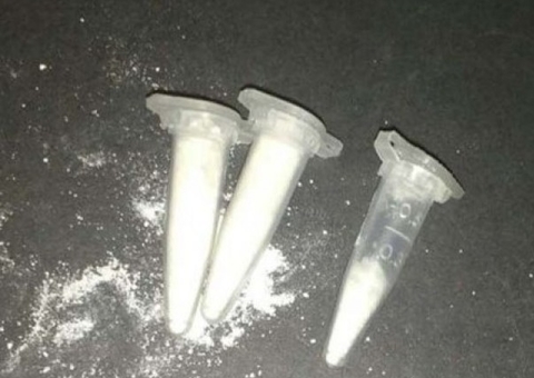 Mulher é presa com cocaína após causar acidente de carro em Manaus