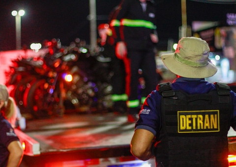 Operação encerra ‘adega’ irregular e apreende motos na avenida Alphaville