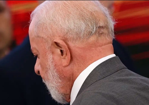 Lula passa por novos exames e é liberado para viajar