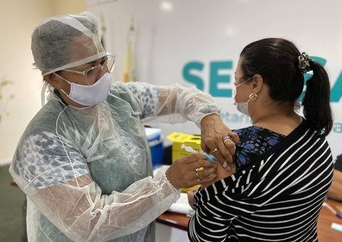 Covid: Imunossuprimidos podem receber a 5ª dose da vacina em Manaus