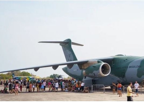 'Domingo Aéreo' agita Manaus com exposições de aeronaves e atrações em Manaus