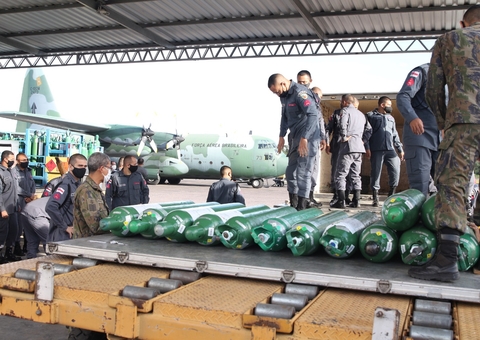 Após 2ª onda, STF manda governo federal fornecer oxigênio a Manaus