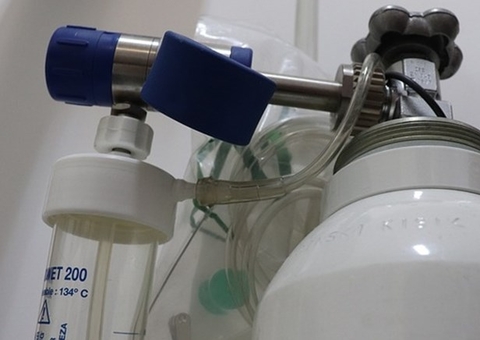 CFM divulga resolução sobre inalação da cloroquina em pacientes com covid