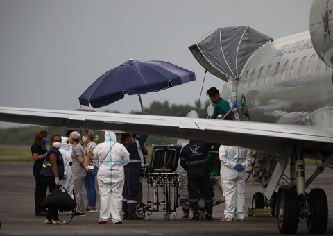 Nove pacientes de Parintins são transferidos para Manaus nesta quarta 