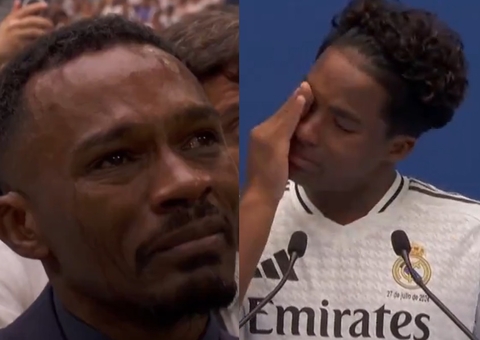 Pai de Endrick chora ao ver jogador ser ovacionado em apresentação no Real Madrid; vídeos