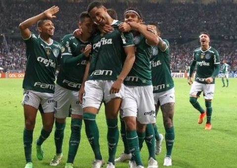 Palmeiras vence o Atlético-MG fora de casa e aumenta diferença na liderança