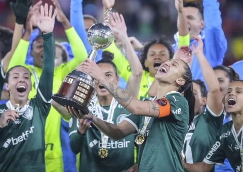 Palmeiras feminino joga por empate contra Santos por título e feito inédito