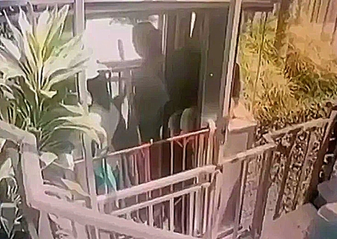 Elevador despenca e deixa 5 pessoas mortas em resort; vídeo