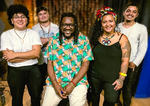 Musical 'Amazônia Meu Caminho' estreia no Teatro da Instalação