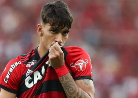 O que trava a negociação para a volta de Paquetá ao Flamengo