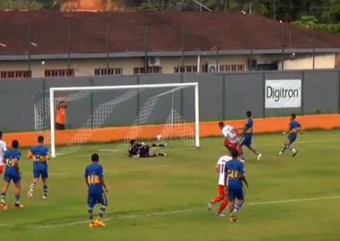 Parintins FC dá de goleada no CDC Manicoré pelo Amazonense