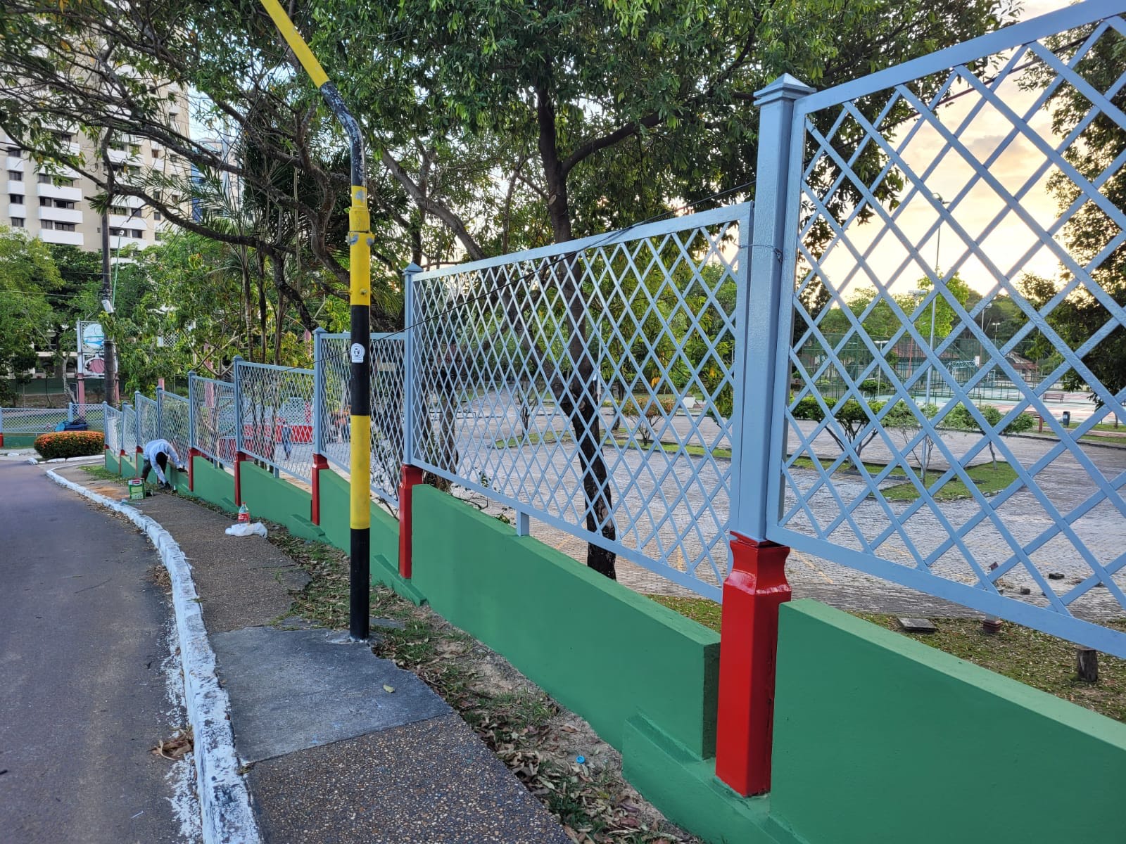 Parque dos Bilhares recebe ajustes antes de reabertura em Manaus