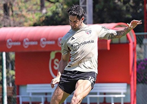 Eficiência em duelos individuais é arma de Pato pra jogar mais no São Paulo