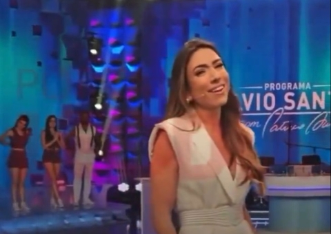 Patrícia Abravanel se emociona em 1º programa após morte do pai; vídeo