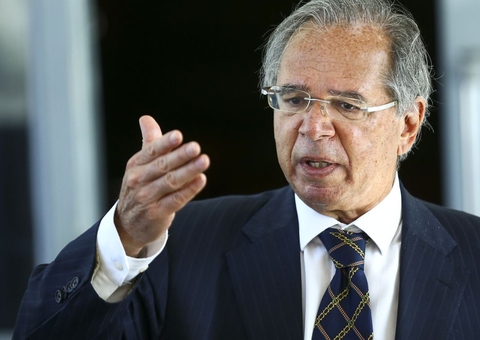 'Qual o problema agora que a energia vai ficar um pouco mais cara?', questiona Guedes