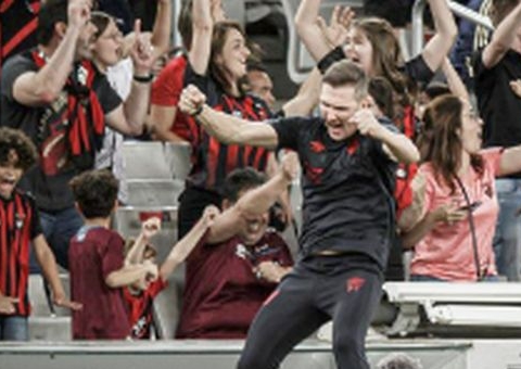 Santos demite Paulo Turra após sete jogos e apenas uma vitória