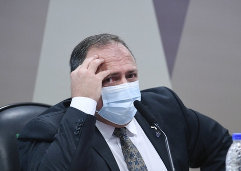 Pazuello negociou CoronaVac pelo triplo do preço, diz jornal 