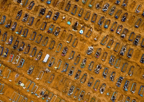 Brasil não conseguirá domar pandemia só com vacina, diz OMS