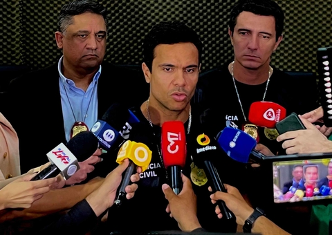 Suspeita de cometer furtos em cerca de 30 drogarias é presa em Manaus