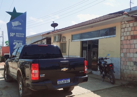 Irmãos são presos por furarem pneus de viatura da PM durante busca por traficantes no Amazonas