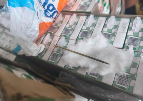 Grupo é preso em distribuidora por alterar validade de alimentos vencidos em Manaus