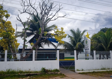 Idoso é preso por estuprar adolescente desde os 11 anos em troca de presentes no Amazonas