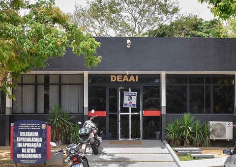 Adolescente é apreendido por matar homem com 34 facadas durante roubo no Santo Antônio