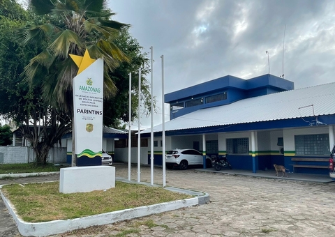 Mãe é presa suspeita de estuprar filho de 5 anos junto do padrasto no Amazonas